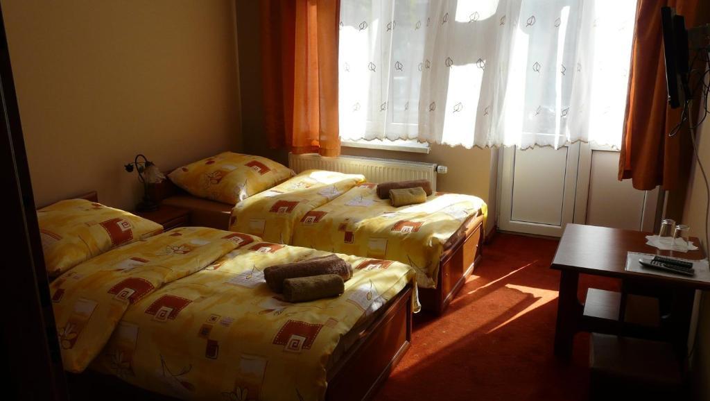 לגניצה Hotelik Parkowy חדר תמונה